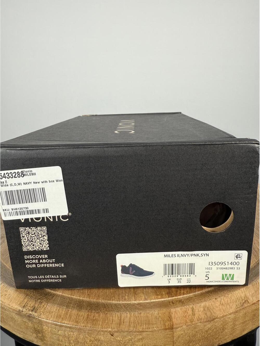 NWB Vionic Miles II Women's Walking Shoes Navy Pink Wide Size 5 - Picture 7 of 10